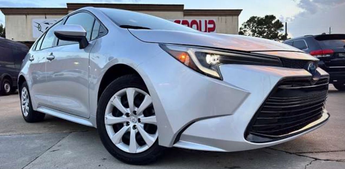 2025 Toyota Corolla, 35,000 Miles